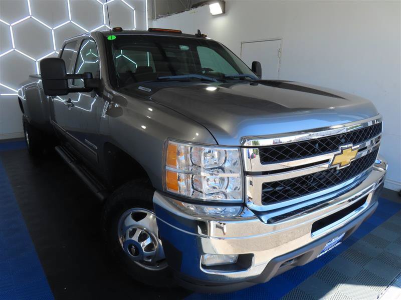 Used 2012 Chevrolet Silverado 3500 LTZ w/ LTZ Plus Package AWD/4WD image 5