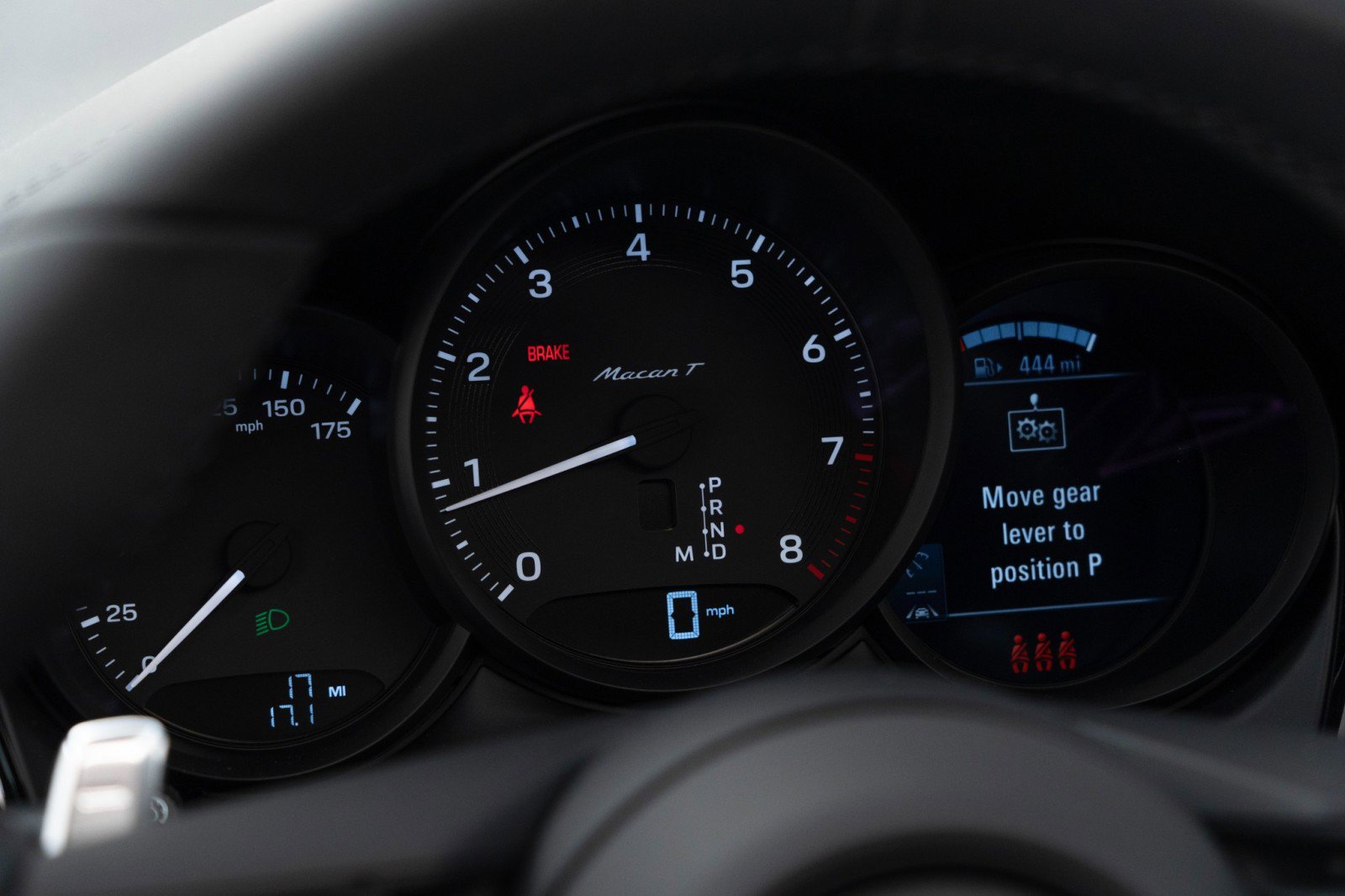 New 2025 Porsche Macan Turbo image 23