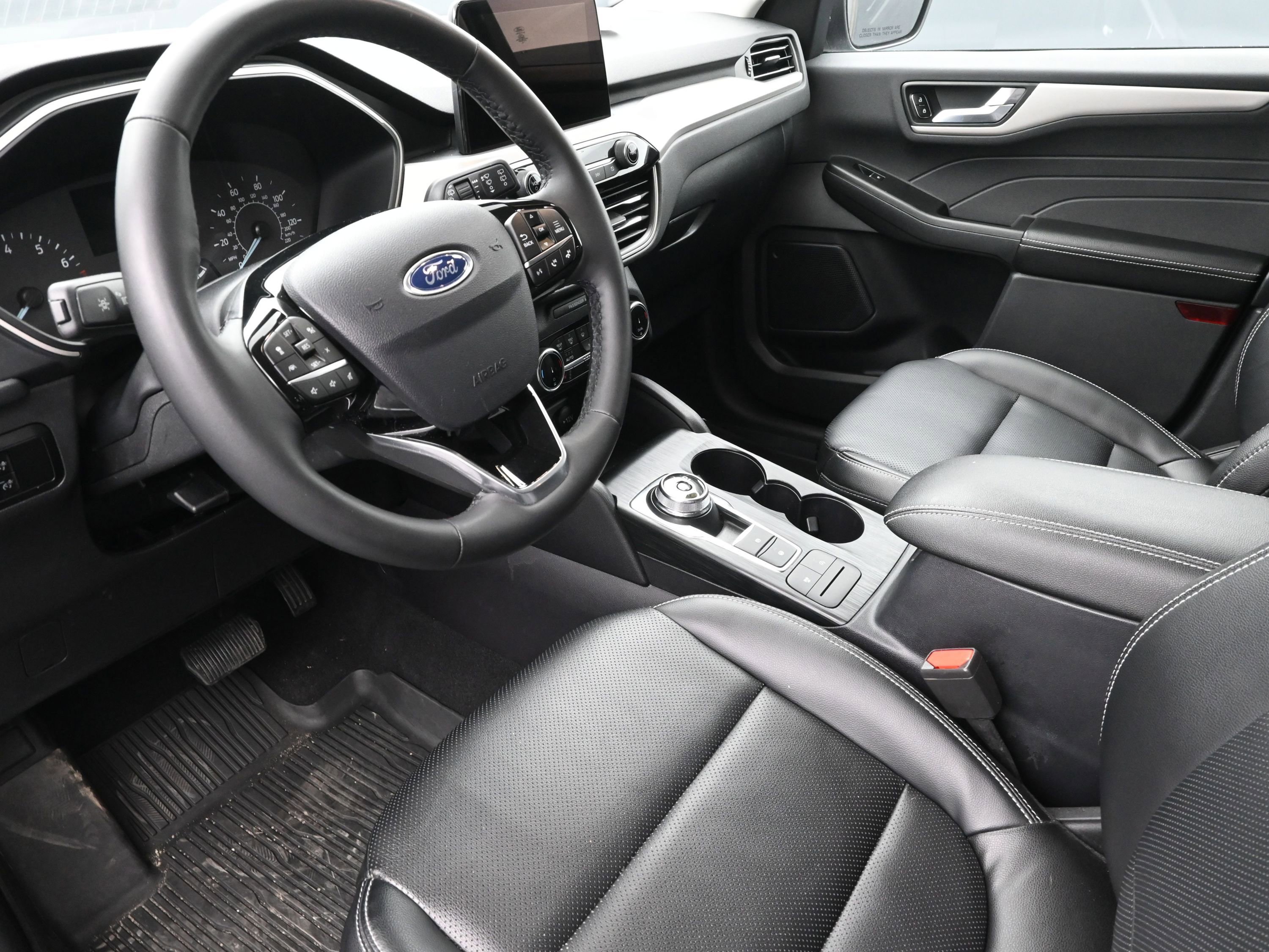 Used 2022 Ford Escape SEL image 10