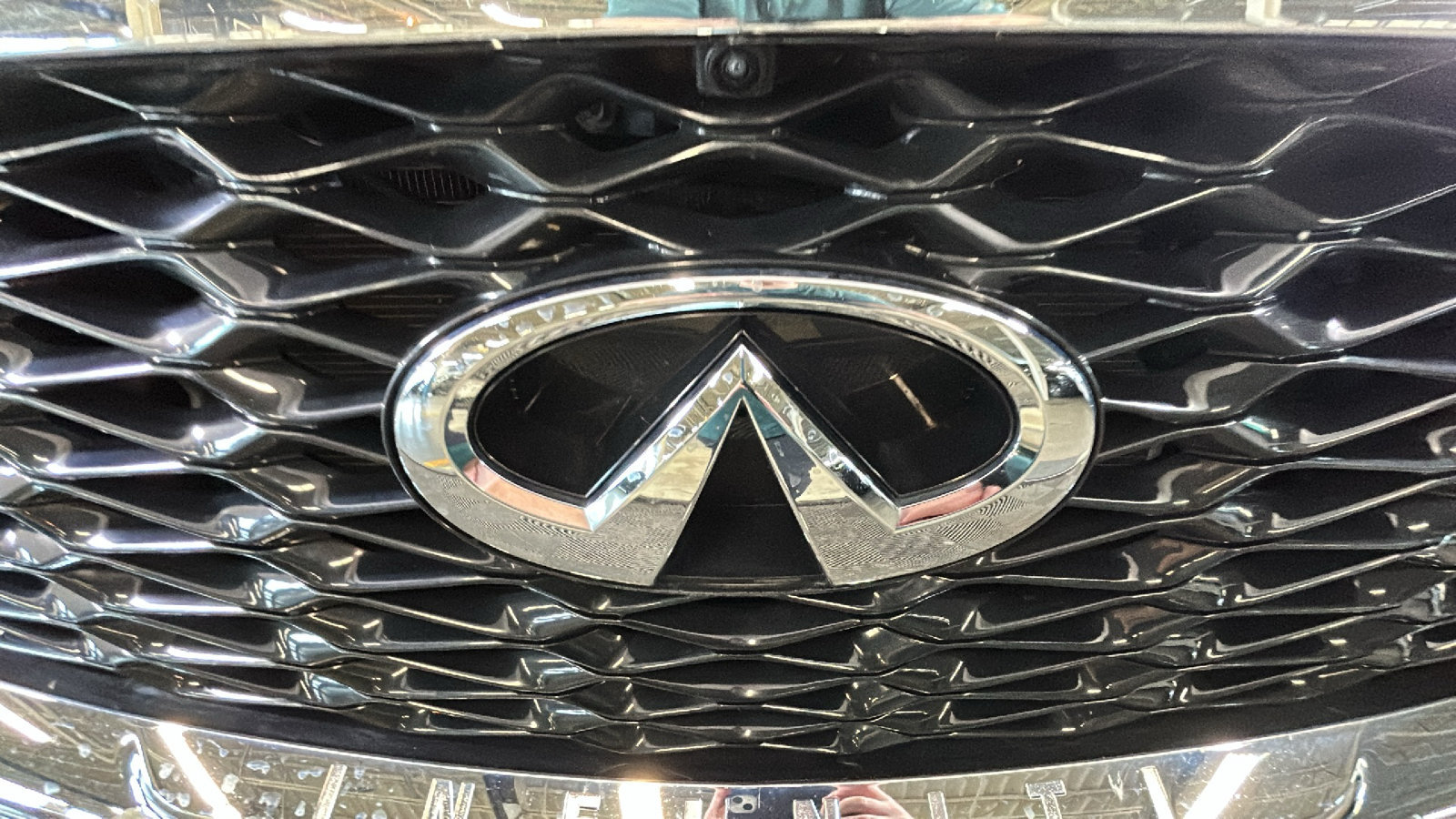 Used 2024 INFINITI QX60 Luxe AWD/4WD image 8