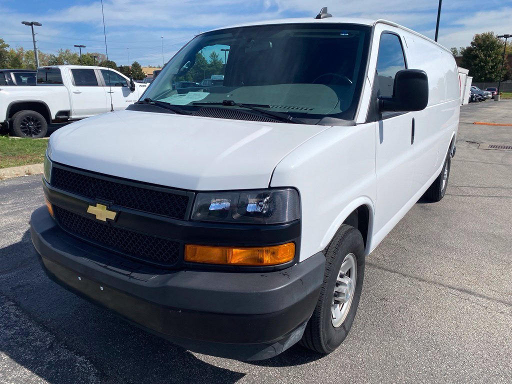 Used 2023 Chevrolet Express 2500 Extended w/ Driver Convenience Package RWD image 3