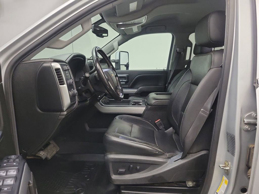 Used 2019 Chevrolet Silverado 3500 LTZ w/ Duramax Plus Package image 5