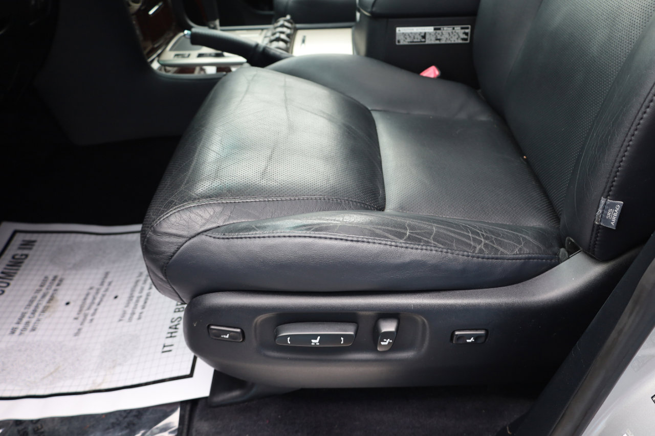 Used 2013 Lexus LX 570 4WD image 7