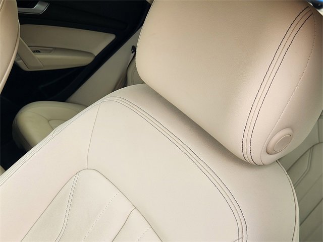 Used 2022 Audi Q5 2.0T Premium w/ Convenience Package image 24