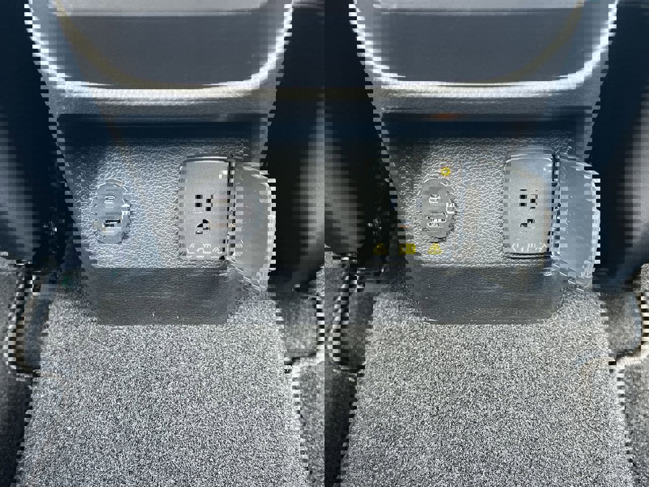 New 2025 Ford Ranger XLT w/ FX4 Off-Road Package image 18