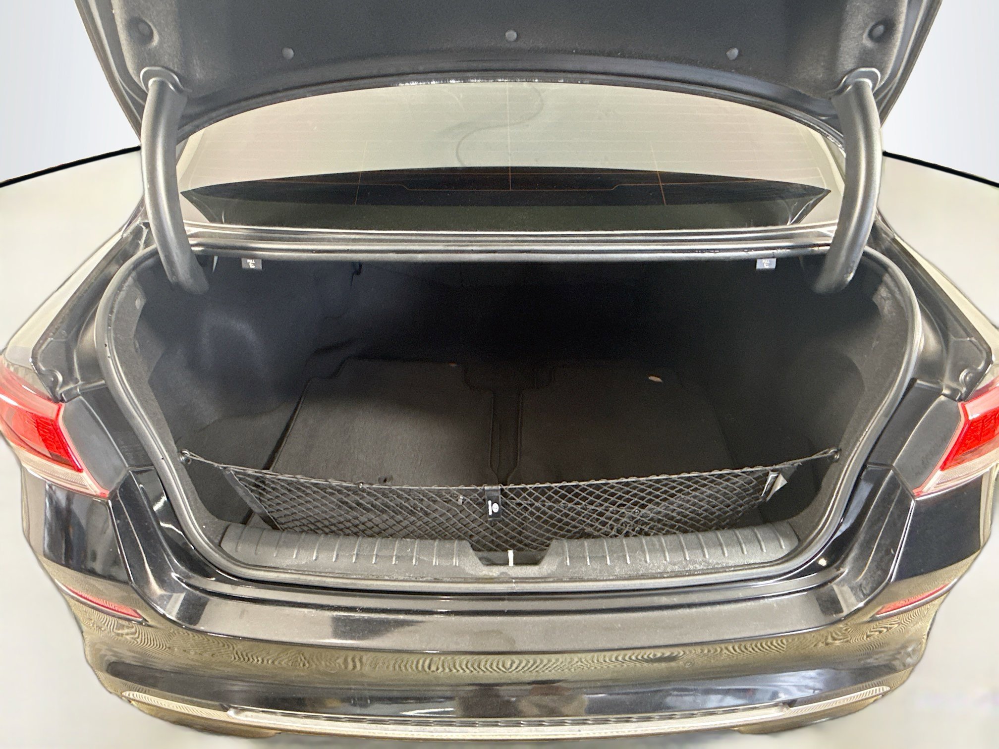 Used 2020 Kia Optima SE image 35