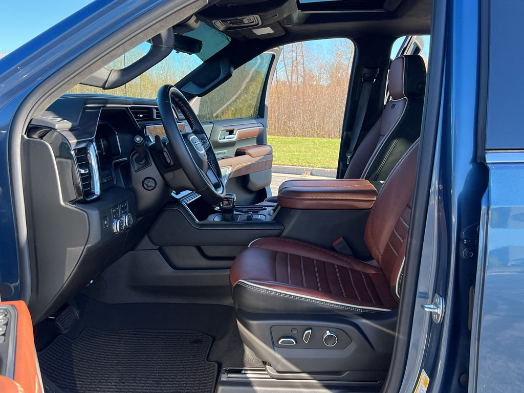 Used 2026 GMC Sierra 1500 Denali Ultimate image 16