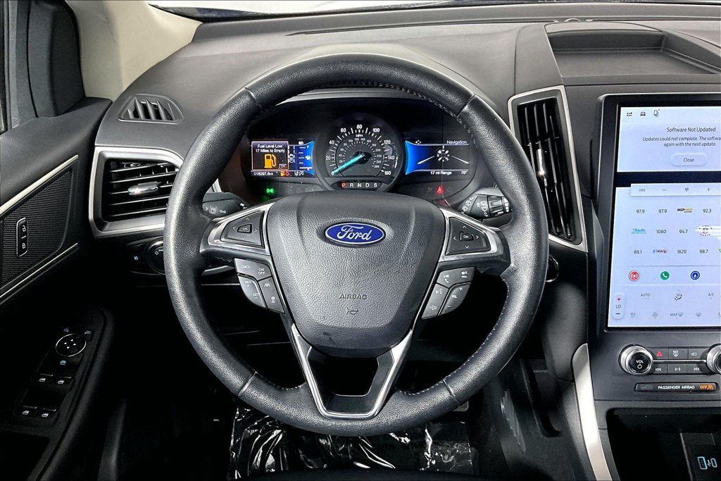 Used 2024 Ford Edge SEL w/ Convenience Package AWD/4WD image 5