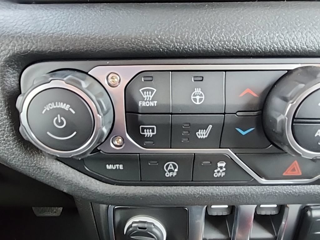 New 2026 Jeep Wrangler Sport AWD/4WD image 31