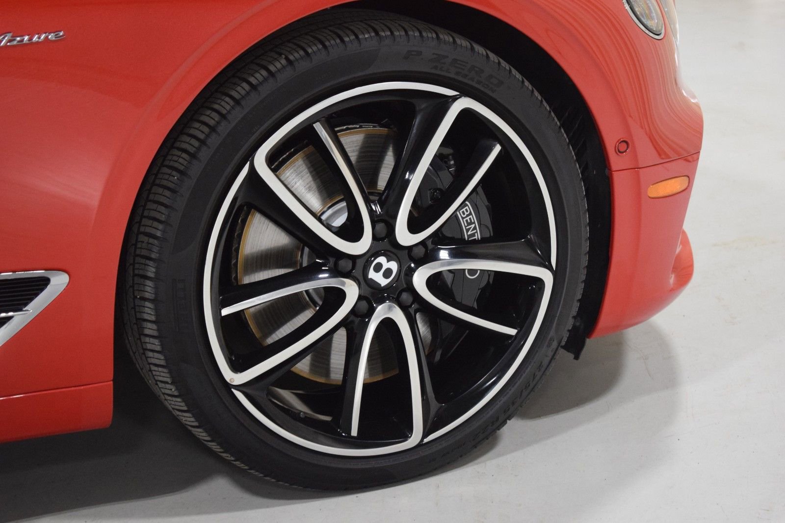 Certified 2023 Bentley Continental GT Azure image 7