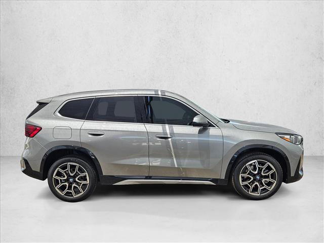 Used 2026 BMW X1 xDrive28i w/ Technology Package AWD/4WD image 4