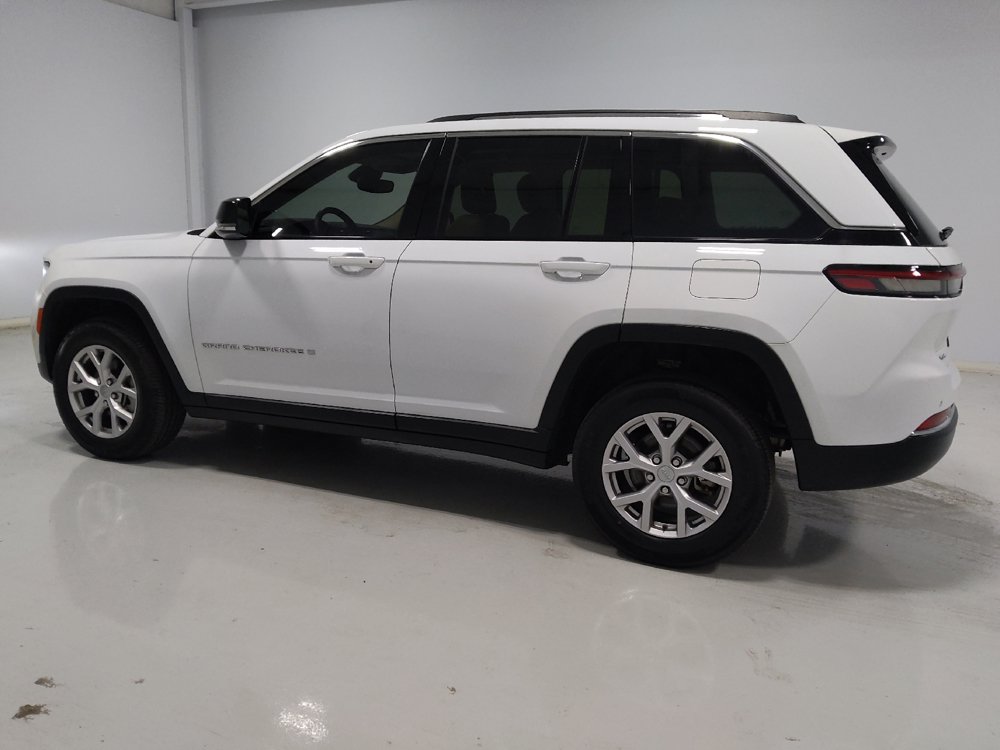 Used 2022 Jeep Grand Cherokee Limited AWD/4WD image 3
