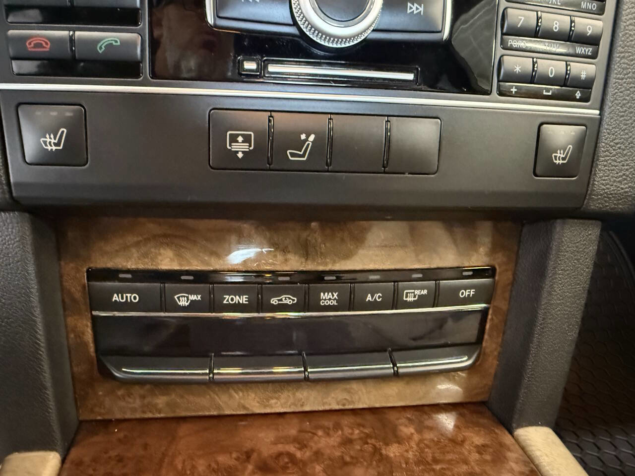 Used 2011 Mercedes-Benz E 350 Sedan image 14