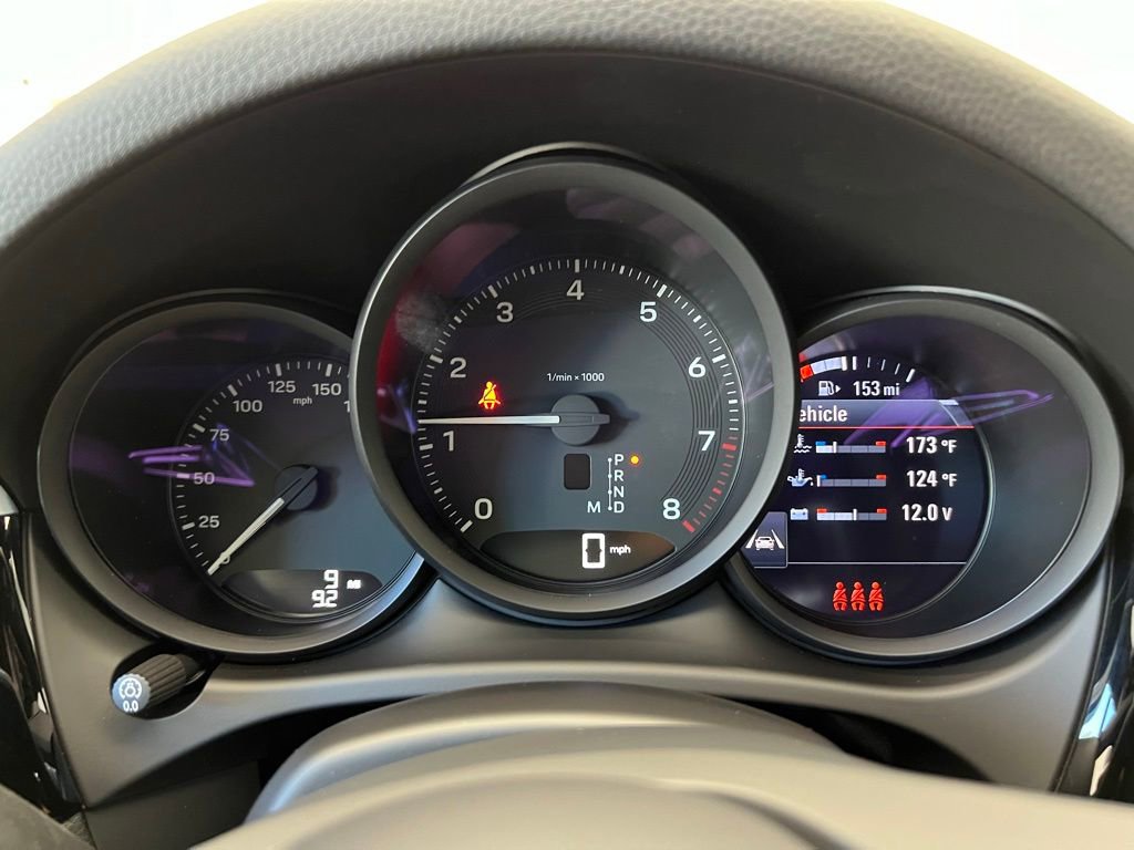 New 2026 Porsche Macan image 10