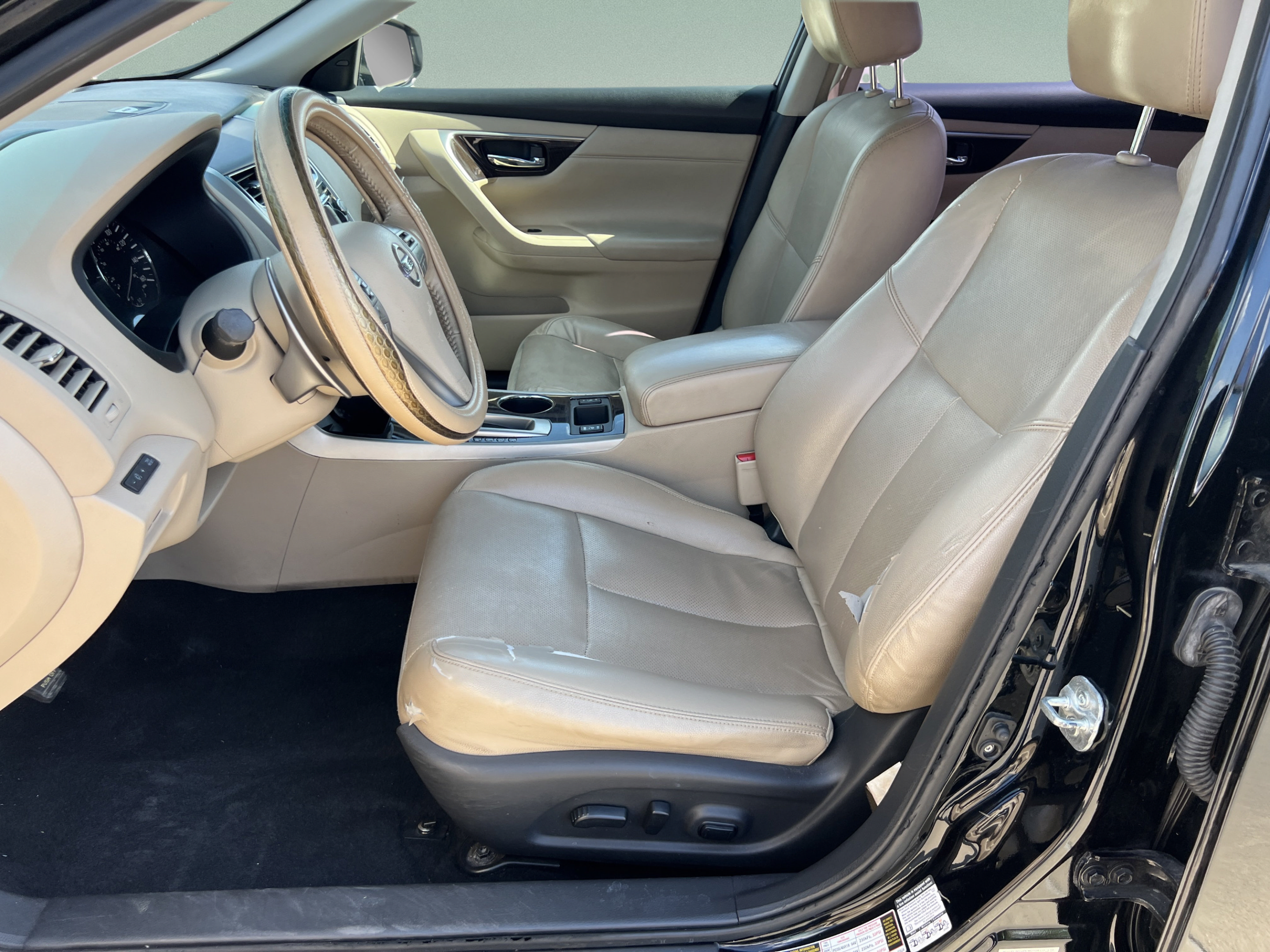 Used 2015 Nissan Altima 3.5 SL FWD image 8