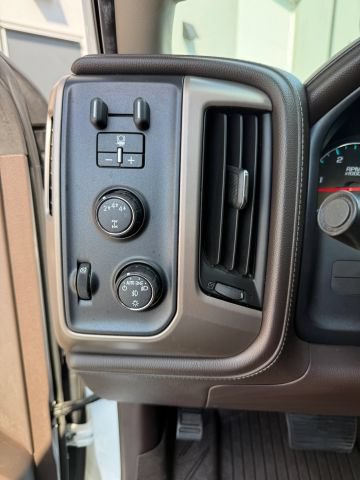 Used 2017 GMC Sierra 3500 Denali w/ Duramax Plus Package AWD/4WD image 35