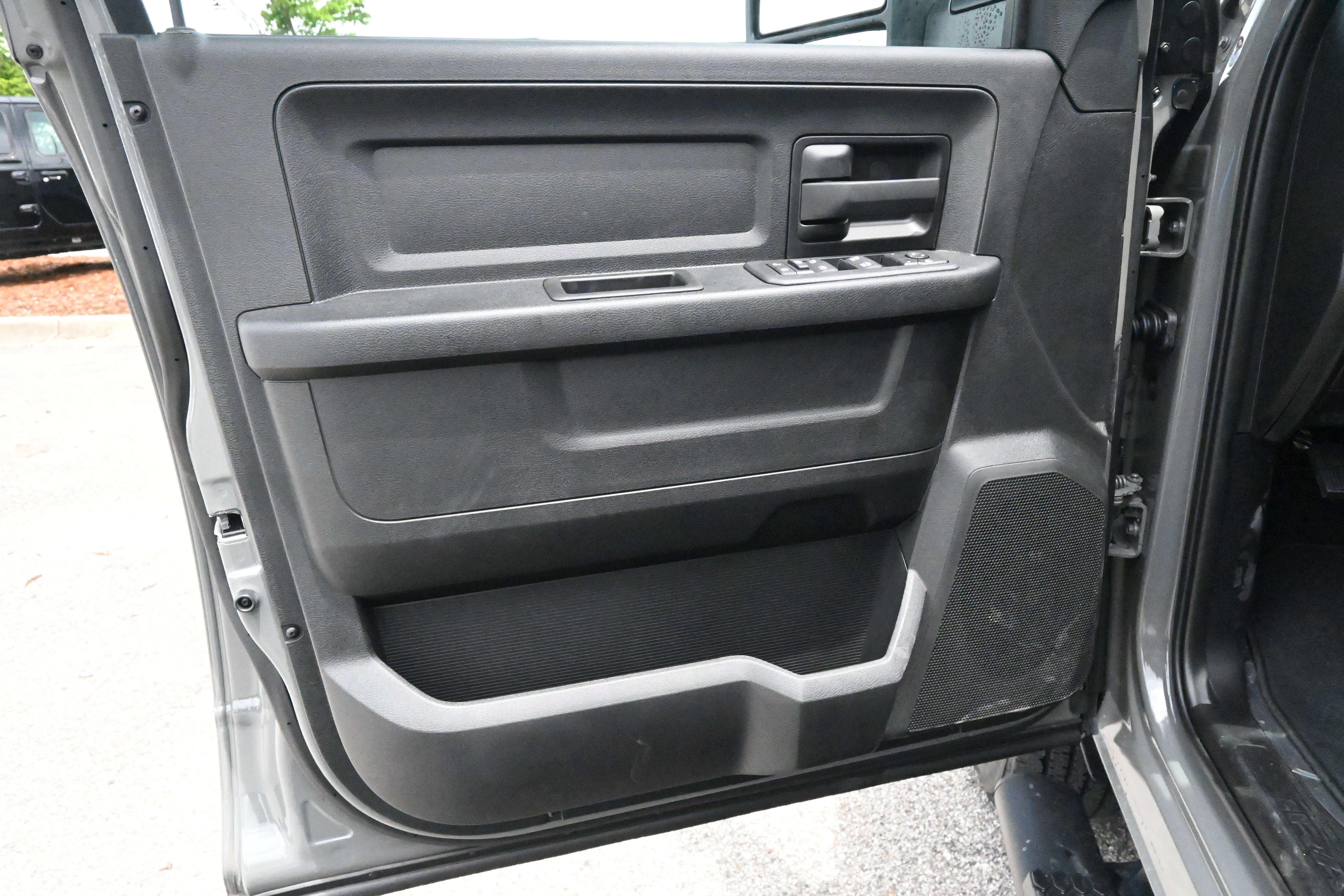 New 2026 RAM 2500 Tradesman AWD/4WD image 14