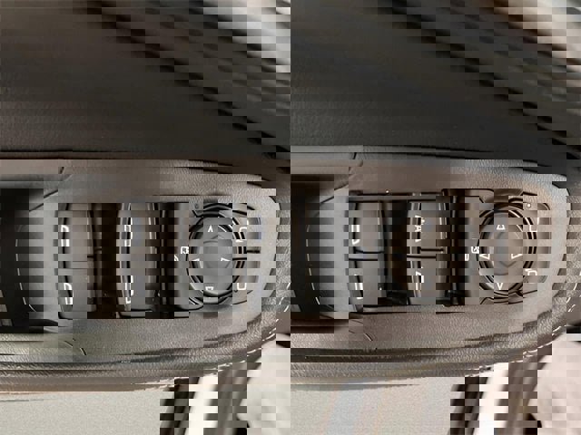 Certified 2024 Buick Encore GX Sport Touring image 16