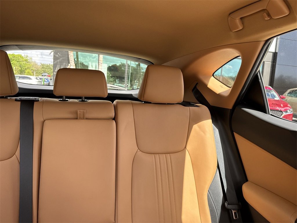 Used 2023 Lexus NX 250 FWD w/ Towing Package (2000 Lbs) image 20