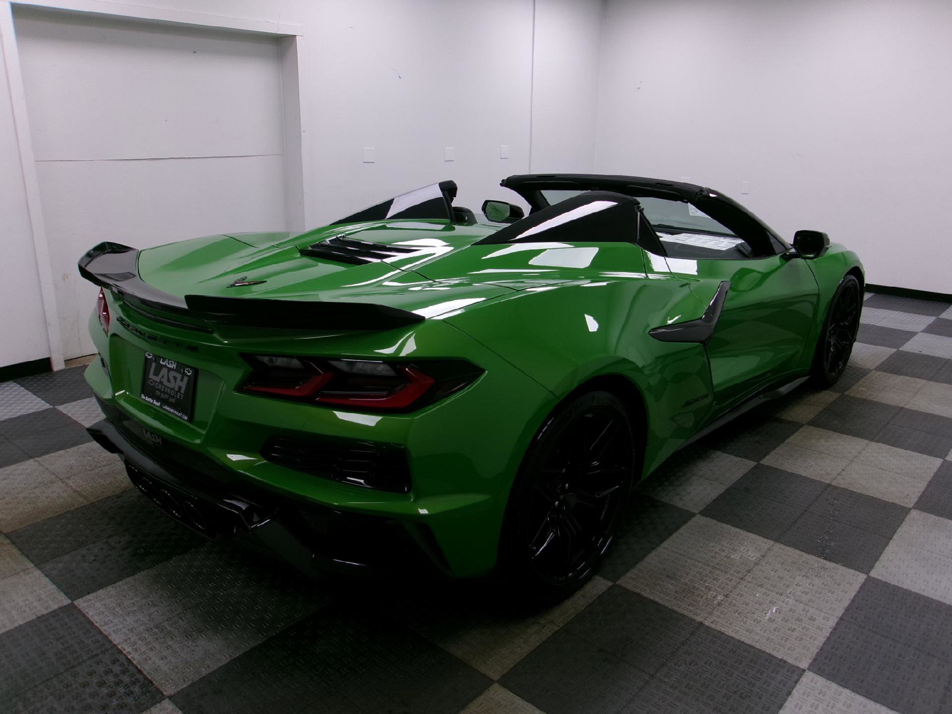 New 2026 Chevrolet Corvette Z06 w/ Stealth Interior Trim Package image 2