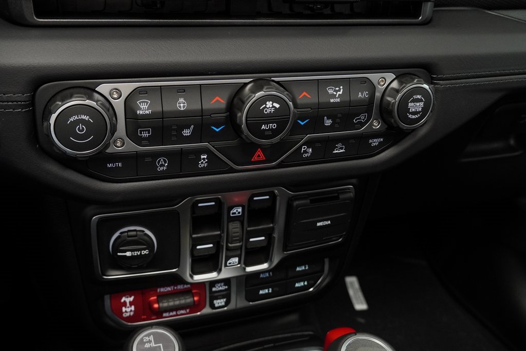New 2026 Jeep Wrangler Unlimited Rubicon image 24