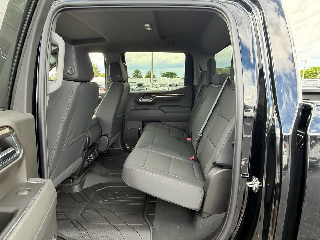 New 2026 Chevrolet Silverado 1500 RST w/ RST Select Package AWD/4WD image 10