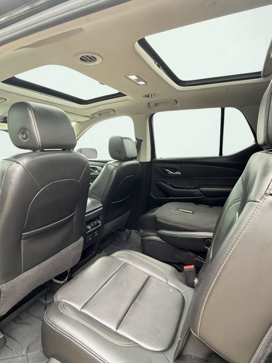 Used 2020 Chevrolet Traverse RS AWD/4WD image 13