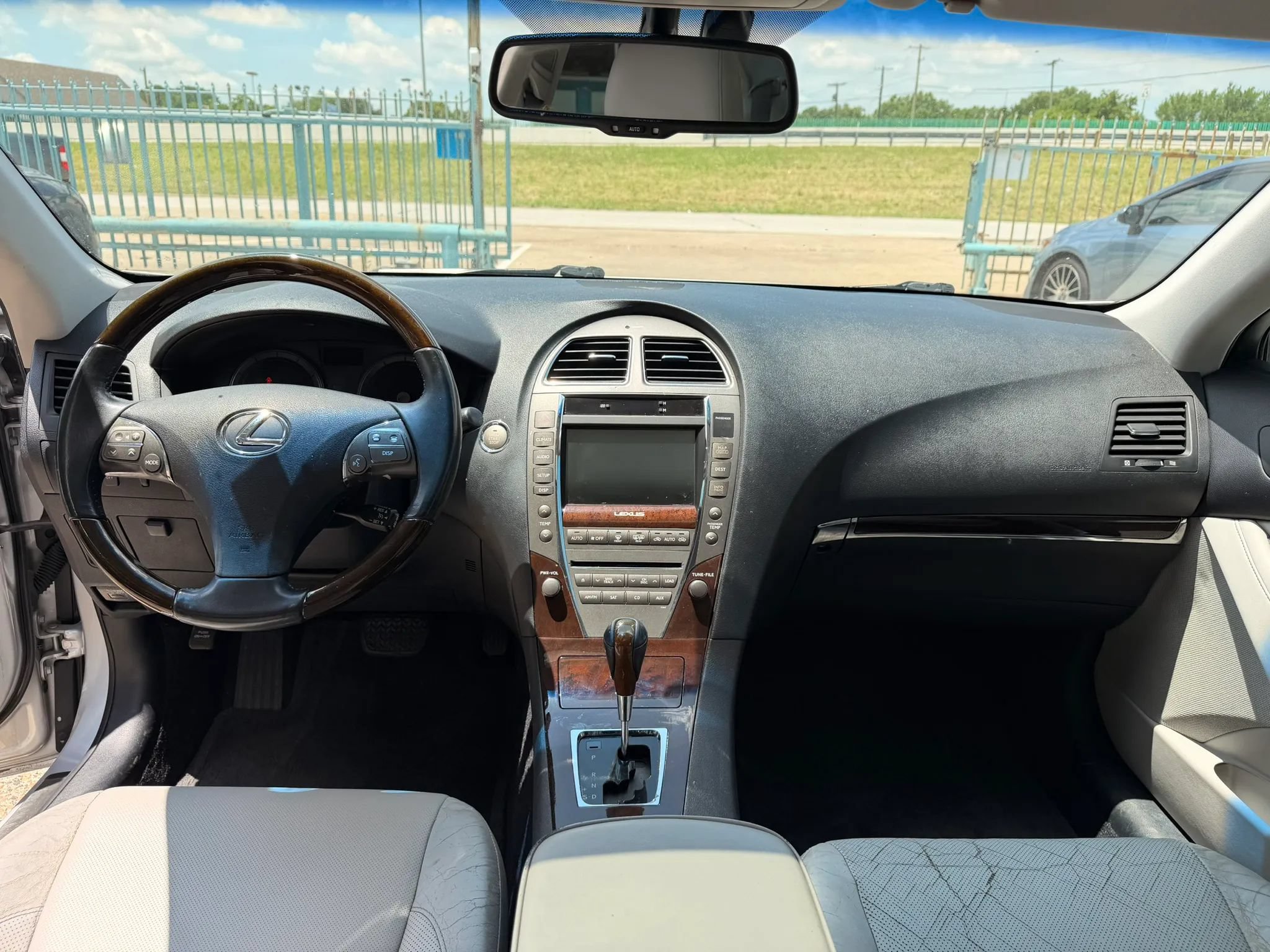 Used 2011 Lexus ES 350 FWD image 18
