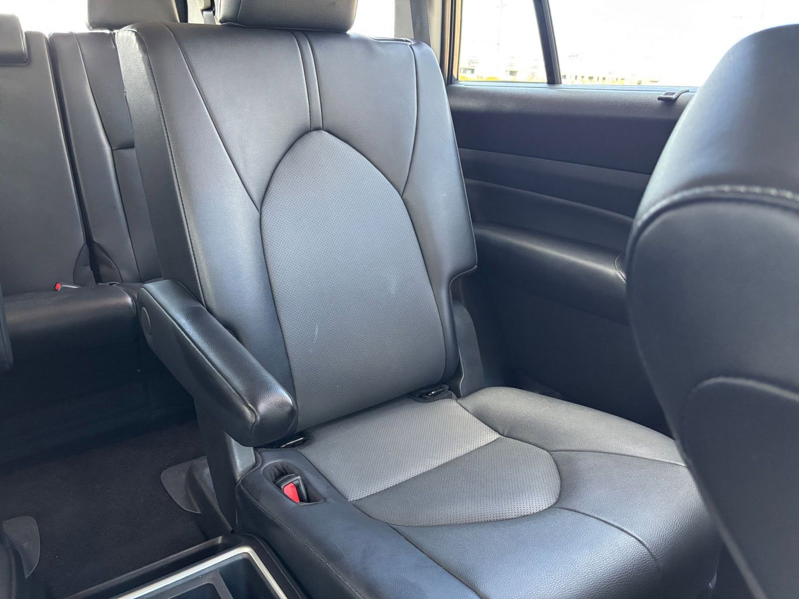 Used 2025 Toyota Grand Highlander FWD image 39
