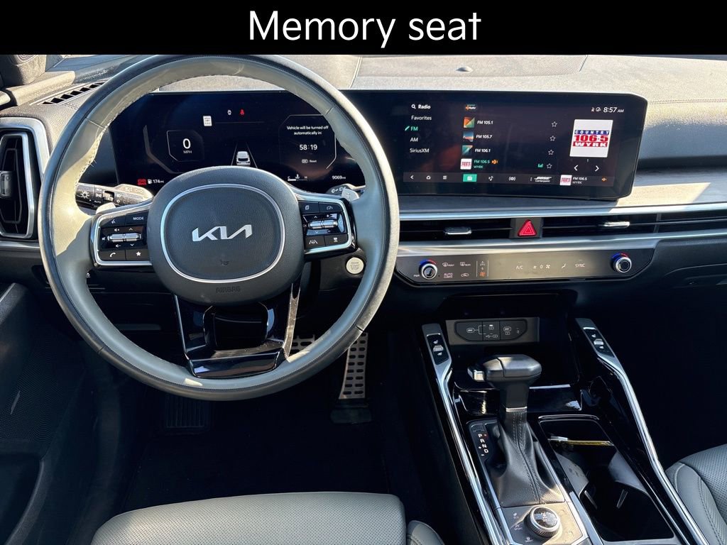 Certified 2024 Kia Sorento SX Prestige w/ Sage Leather Package image 6