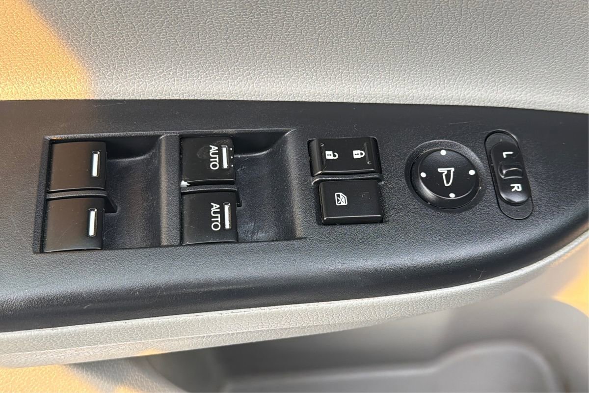 Used 2014 Honda Accord EX-L image 35