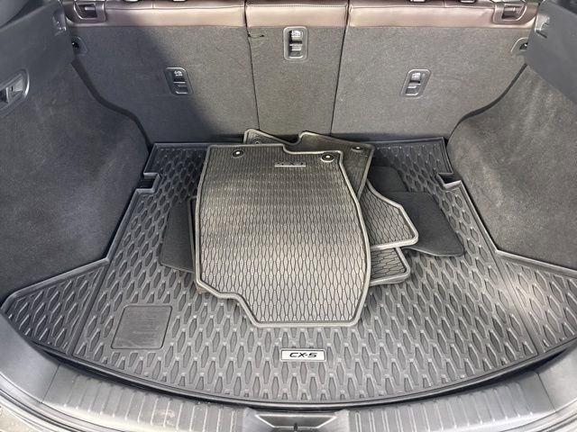 Used 2021 MAZDA CX-5 Signature image 32