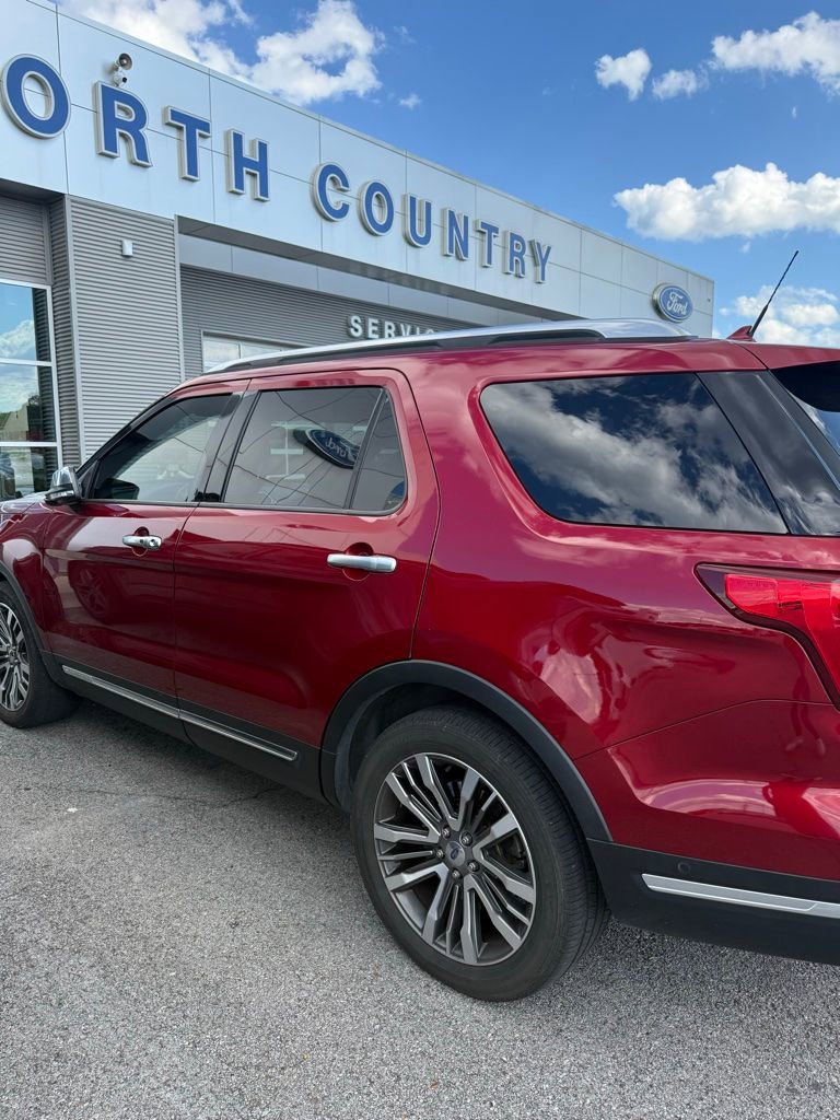 Used 2018 Ford Explorer Platinum AWD/4WD image 9