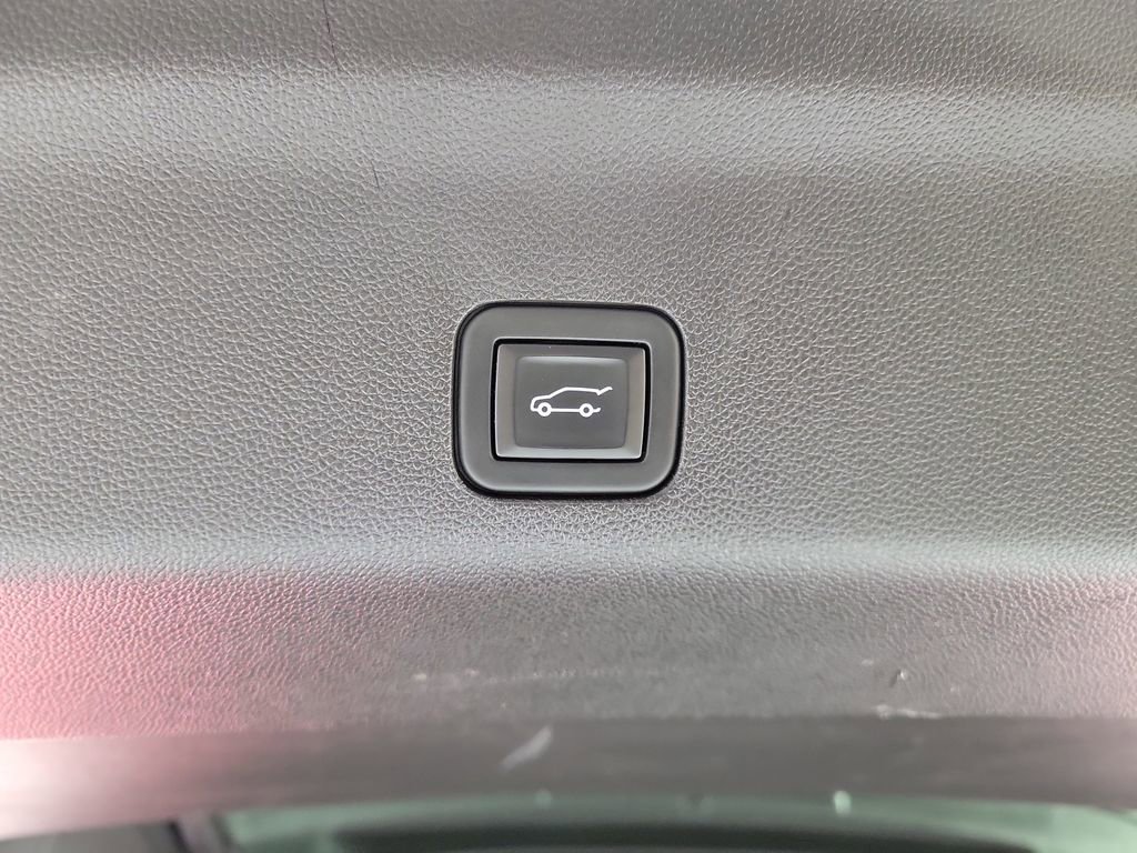 Used 2021 Cadillac Escalade Sport Platinum image 9