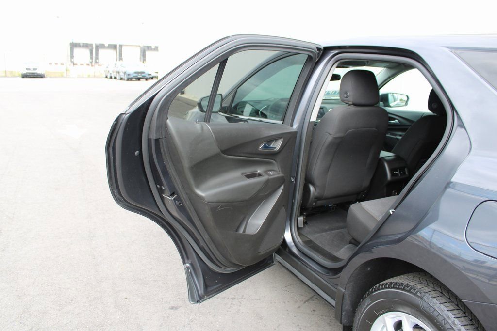 Used 2022 Chevrolet Equinox LT image 16