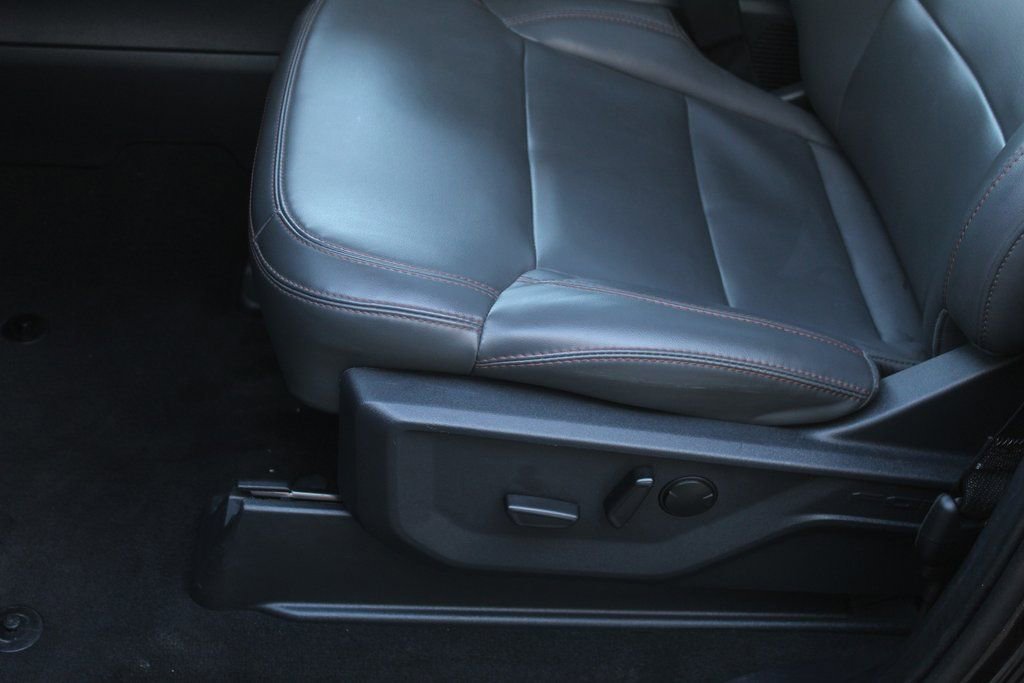 Used 2025 Ford Expedition Max Active image 14