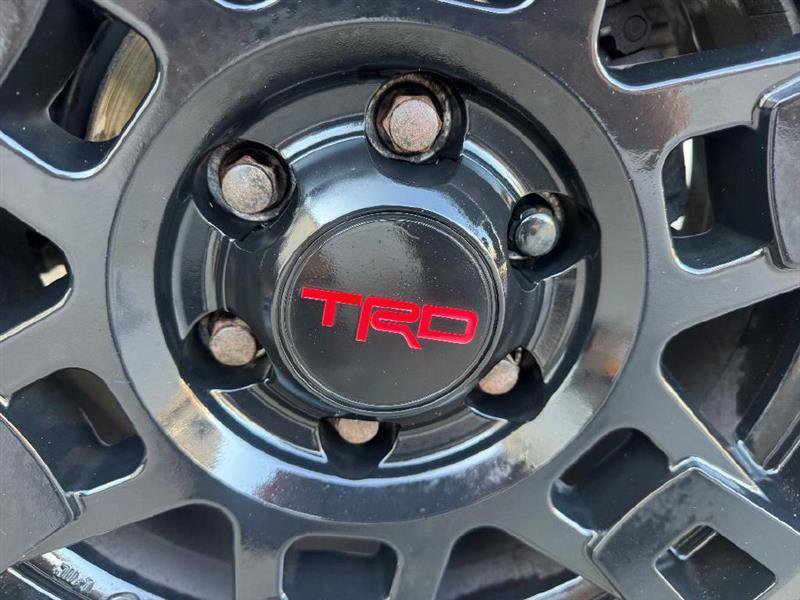 Used 2018 Toyota 4Runner SR5 Premium AWD/4WD image 22