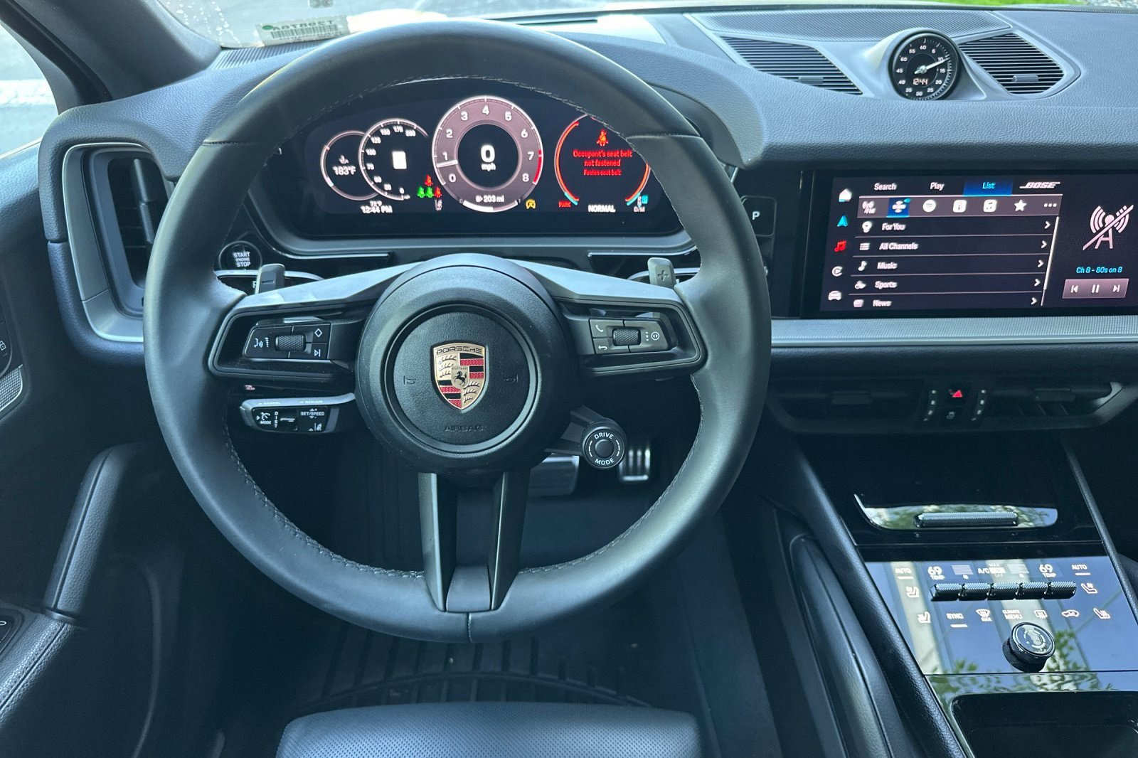 Used 2025 Porsche Cayenne S image 18