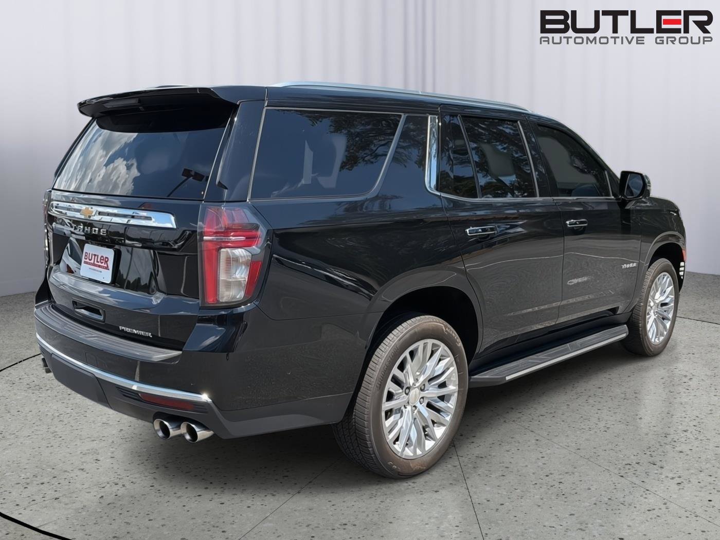 Used 2024 Chevrolet Tahoe Premier w/ Advanced Technology Package AWD/4WD image 6