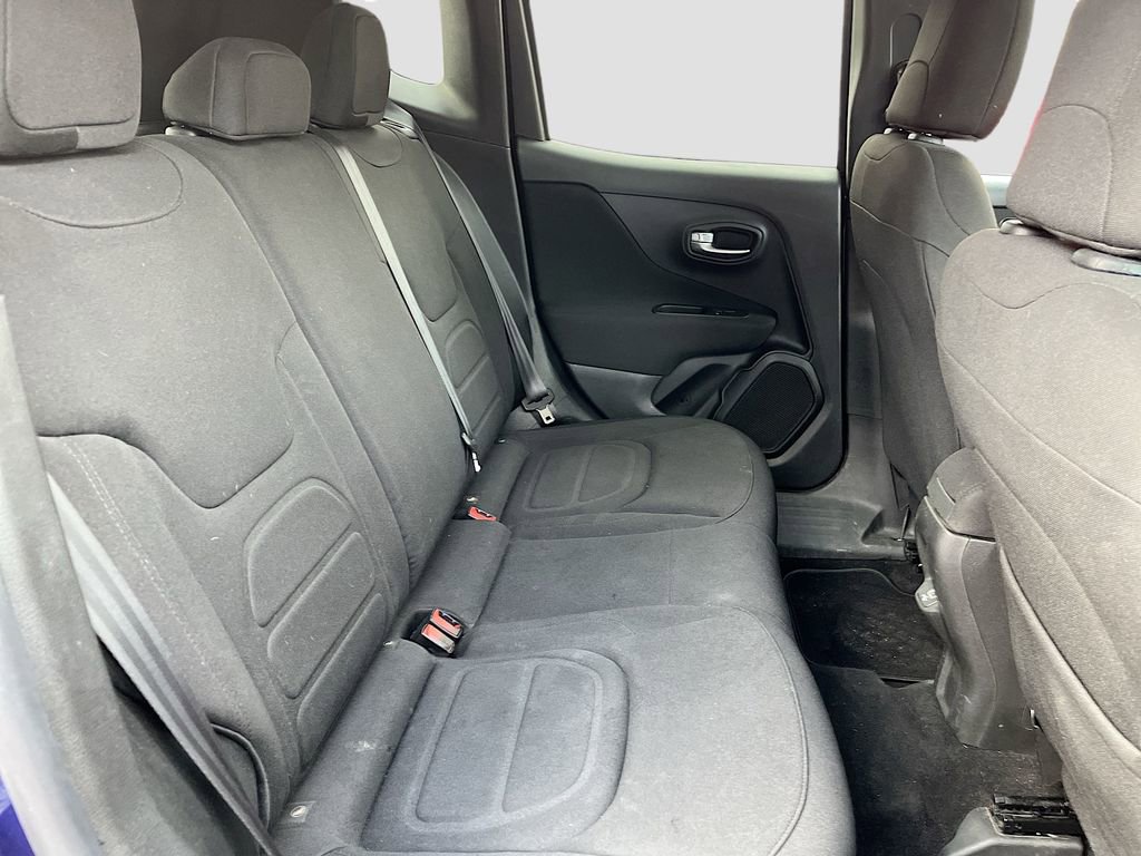 Used 2021 Jeep Renegade Latitude image 27