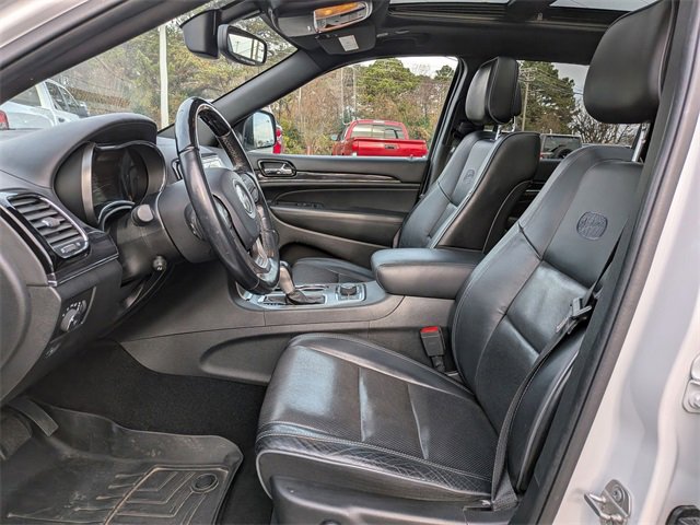 Used 2020 Jeep Grand Cherokee Overland image 14