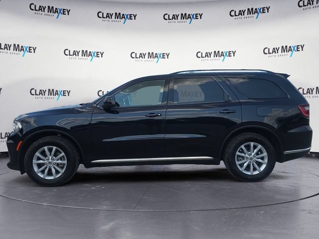 Used 2024 Dodge Durango SXT w/ 3rd Row Seating Group RWD image 2