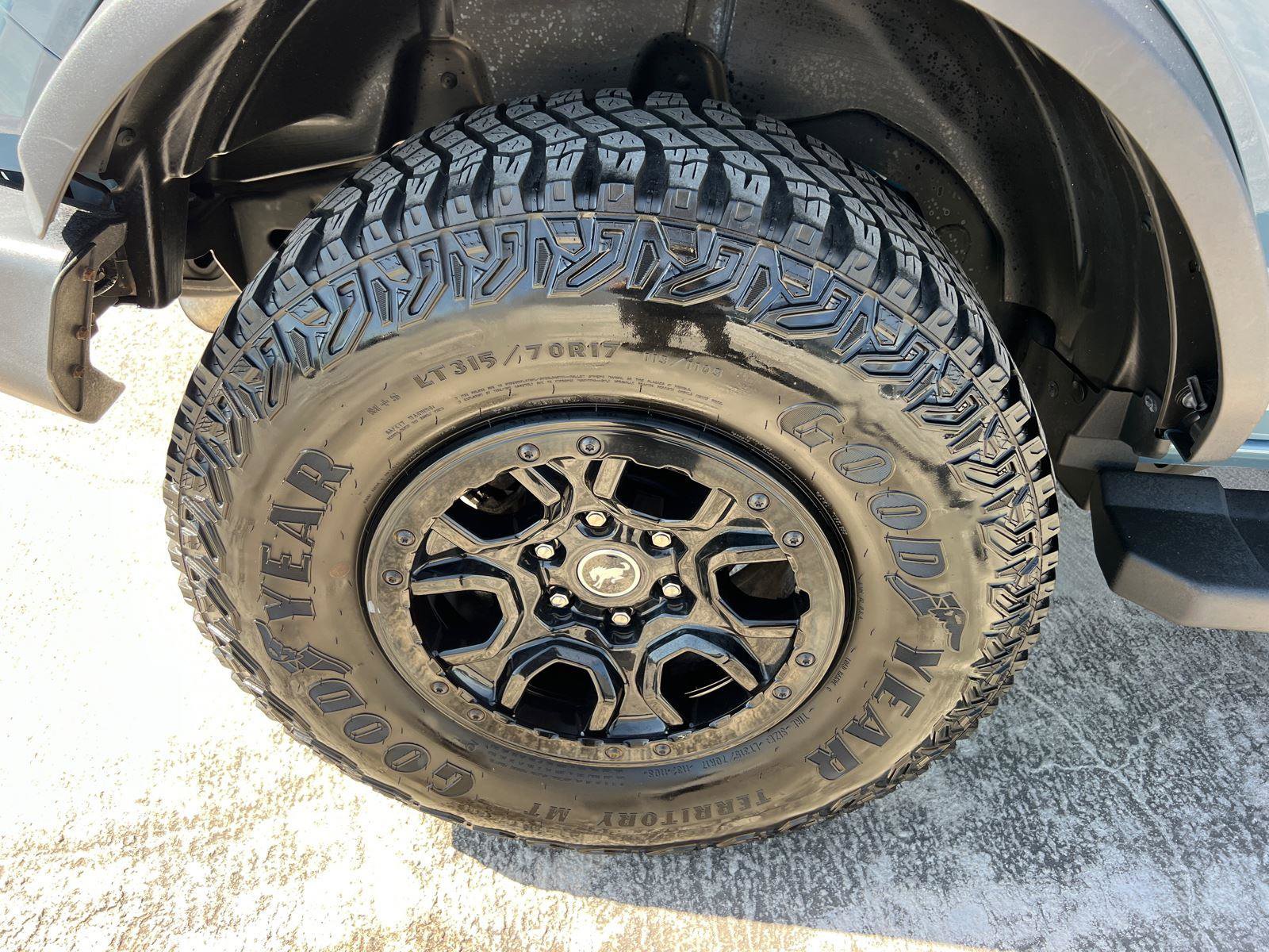 Used 2023 Ford Bronco Wildtrak image 17