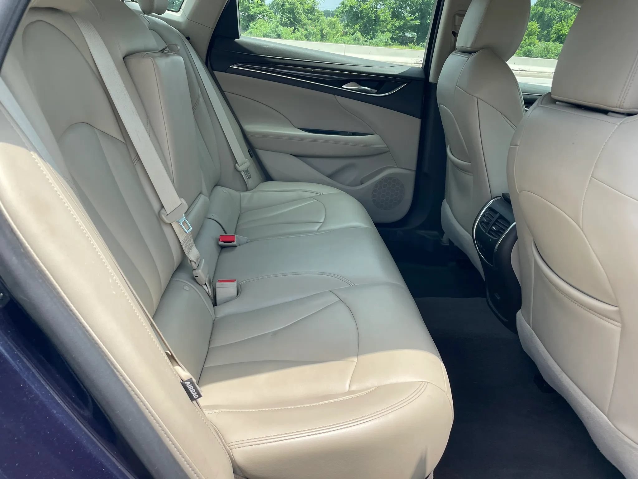 Used 2017 Buick LaCrosse Preferred FWD image 16