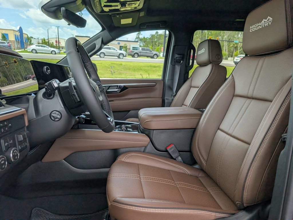 New 2026 Chevrolet Tahoe High Country AWD/4WD image 11