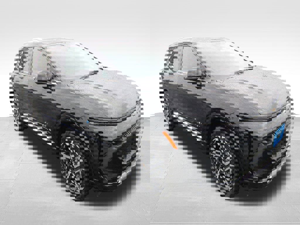 New 2026 Chevrolet Equinox EV LT w/ Convenience Package II AWD/4WD image 8