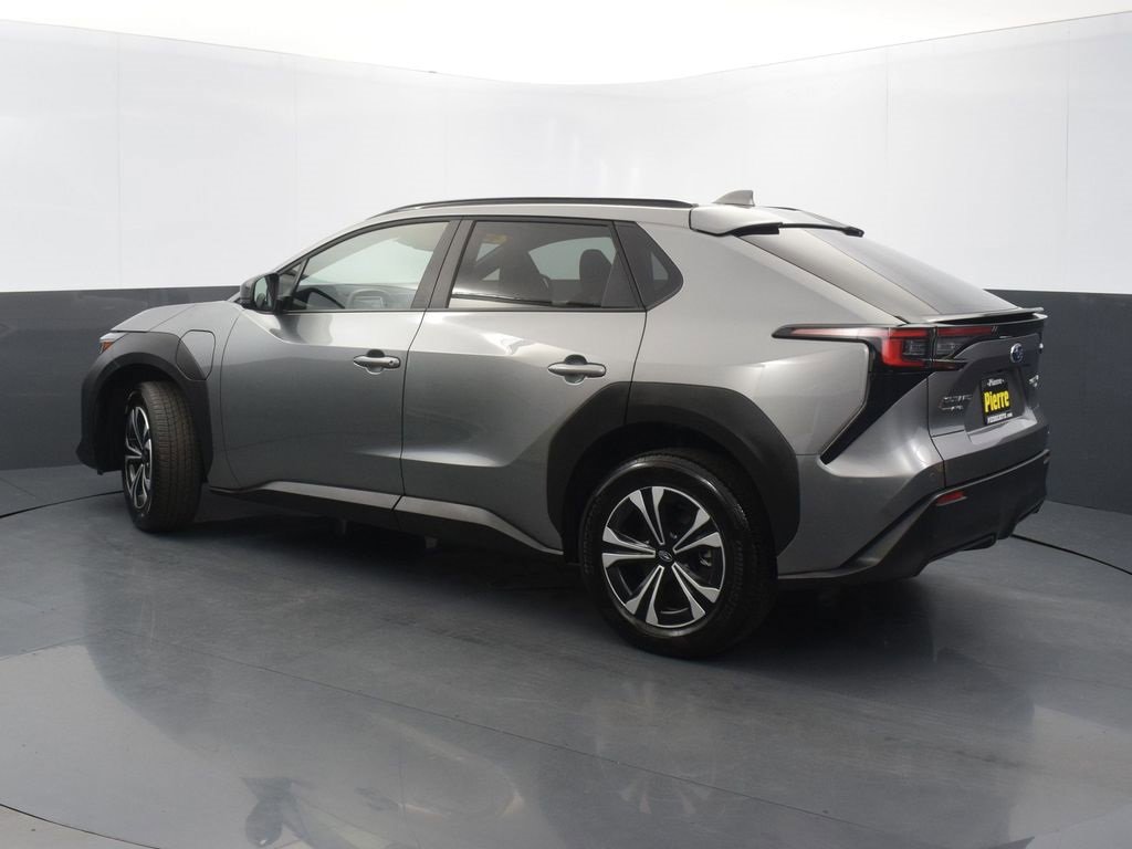 Used 2025 Subaru Solterra Premium w/ Premium Package image 2