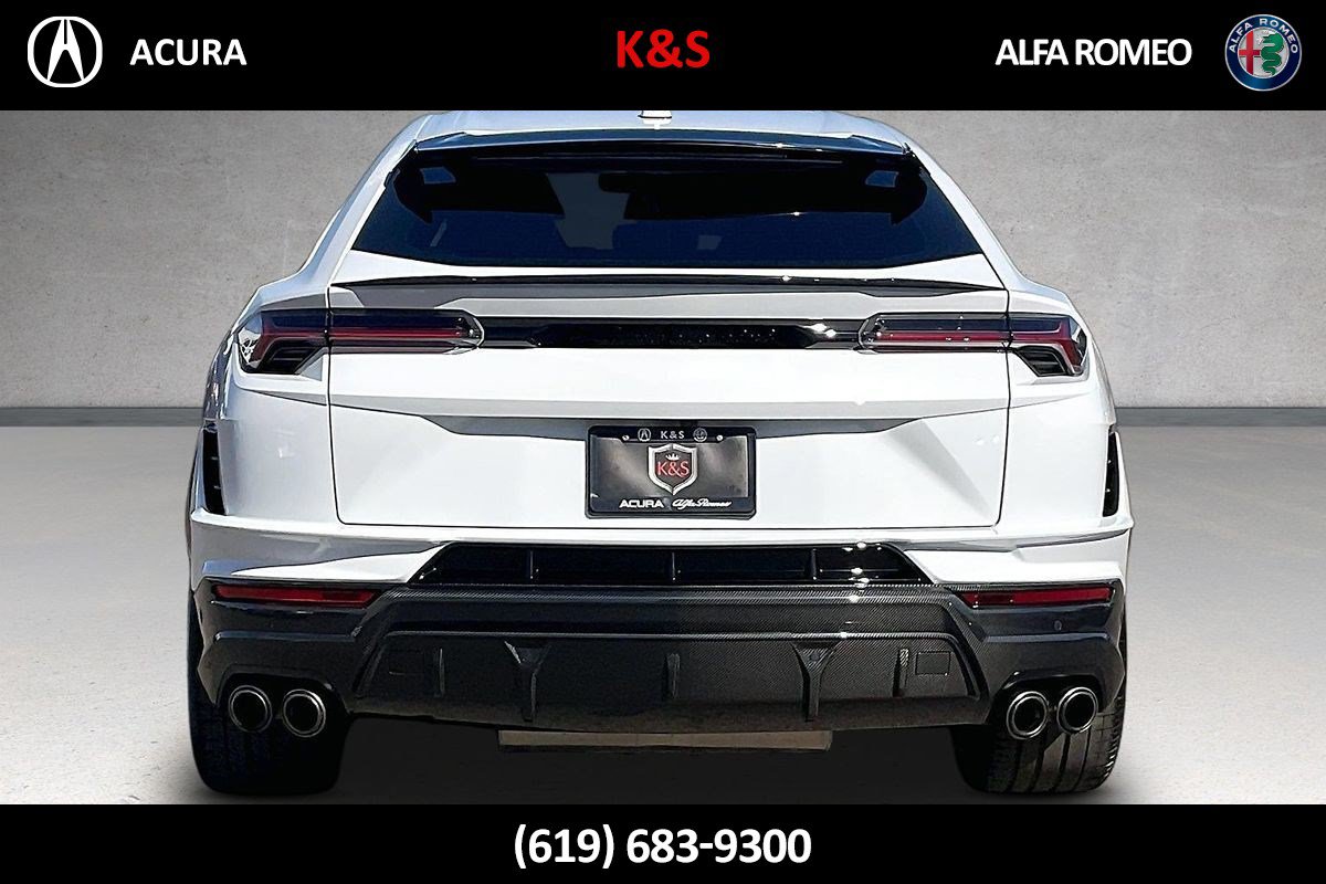 Used 2023 Lamborghini Urus Performante AWD/4WD image 38