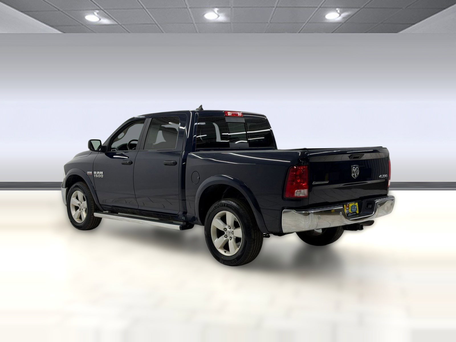 Used 2018 RAM 1500 Outdoorsman image 2