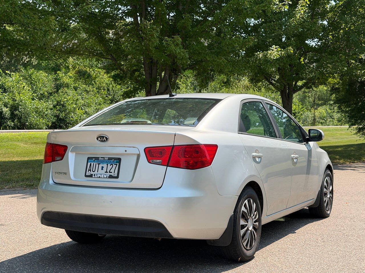 Used 2011 Kia Forte LX FWD image 3